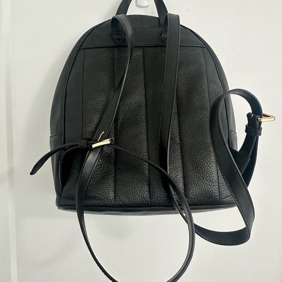 best leather computer backpack Lakshigo Genuine Laptop for Men & Women, 16 Inch Vintage Brown Leather Backpack, Professional Work Bag, Travel Rucksack for Office, Business & College : Electronics ALEXANDER MCQUEEN Stylish 【Size Herschel Little America Backpack Color:12W Solar Panel